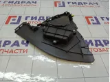 Накладка консоли левая Toyota Camry 5881733010B0