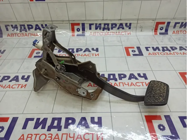 Педаль тормоза Toyota Camry 4710133100