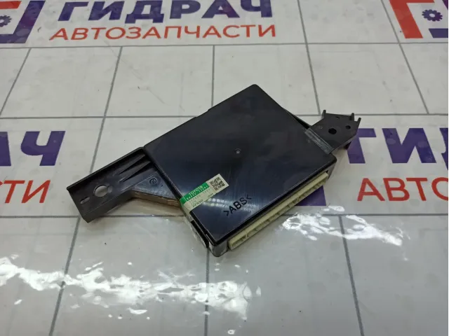 Блок электронный Toyota Camry 8865033691