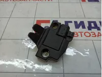 Замок багажника Toyota Camry 6460033130