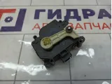 Моторчик заслонки отопителя (печки) Toyota Camry 0638000171
