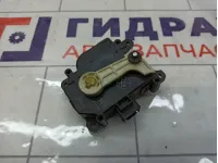 Моторчик заслонки отопителя (печки) Toyota Camry 0638000171