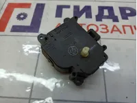Моторчик заслонки отопителя (печки) Toyota Camry 0638000171