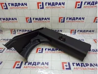 Обшивка багажника правая Toyota Camry 6427133080