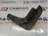 Брызговик задний правый Toyota Camry 7662533120