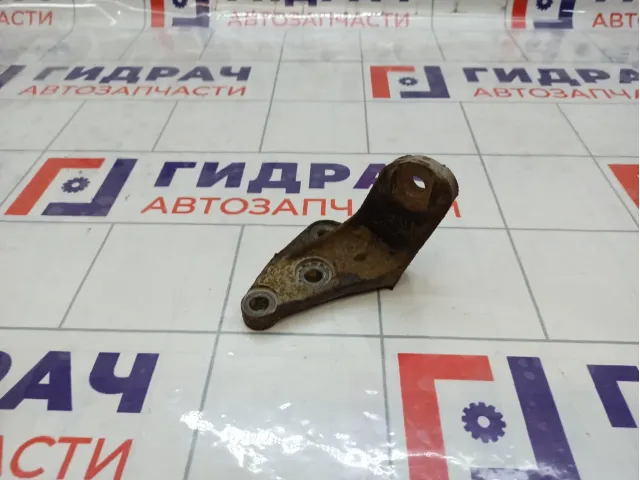 Кронштейн двигателя передний Toyota Camry 1231128210