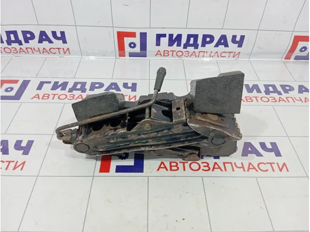 Домкрат Toyota Camry (XV40) 7