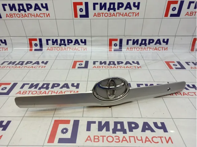 Накладка крышки багажника Toyota Camry (XV40) 776811-33170-B2