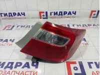 Фонарь задний наружный правый Toyota Camry 8155133550