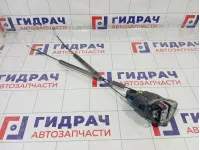Замок двери задней правой Toyota Camry 6905033120