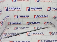Накладка стекла переднего левого Toyota Camry 7572033140
