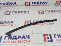 Направляющая стекла двери задней левой Toyota Camry 6740833100