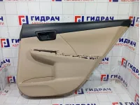 Обшивка двери задней правой Toyota Camry 6763033B60C0