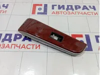 Накладка кнопки стеклоподъемника заднего левого Toyota Camry 7427233290