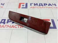 Накладка кнопки стеклоподъемника заднего правого Toyota Camry 7427133290
