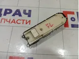 Блок управления стеклоподъемниками Toyota Camry 8404033100