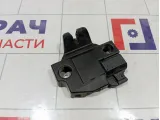 Замок багажника Toyota Camry 6460033160