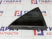 Стекло двери задней правой Toyota Camry 6812333080