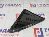 Стекло двери задней правой Toyota Camry 6812333080