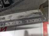 Дефлектор радиатора правый Toyota Camry 5329333080