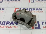 Суппорт тормозной передний правый Toyota Camry 4773033361