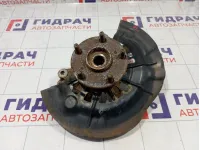 Кулак поворотный передний левый Toyota Camry 4321258010
