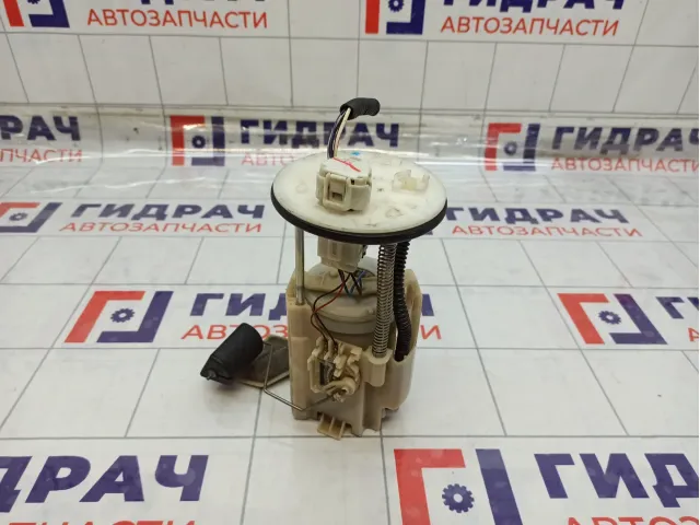 Насос топливный Toyota Camry 2322036061