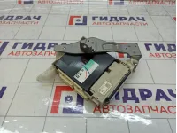 Блок электронный Toyota Camry 8922133640