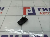 Датчик парковки Toyota Camry 8934133190