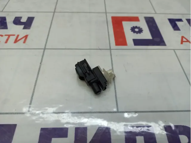 Датчик температуры воздуха Toyota Camry 0775005191