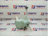 Бачок омывателя стекла Toyota Camry 8535533130