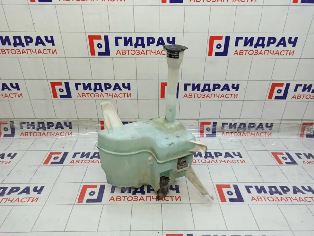 Бачок омывателя стекла Toyota Camry 8535533130
