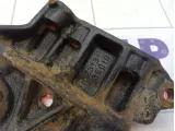 Кронштейн двигателя Toyota Camry 1231336010