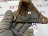 Кронштейн двигателя передний Toyota Camry 1231136020
