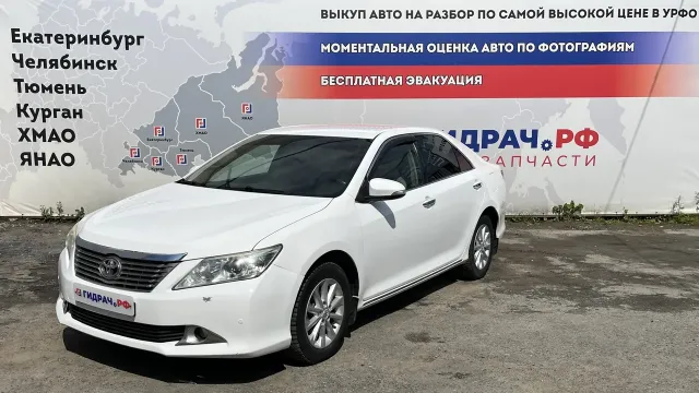Автомобиль Toyota Camry  в разборе