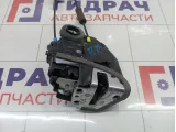 Замок двери задней правой Toyota Camry (XV50) 6905033120