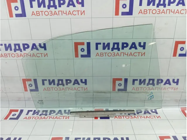 Стекло двери задней правой Toyota Camry (XV50) 6811333170