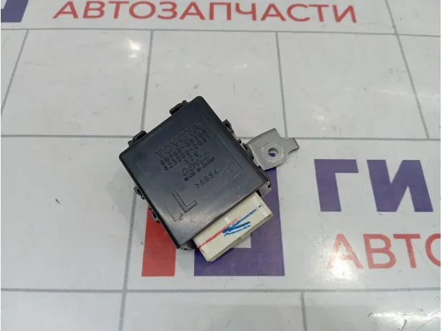 Реле стеклоочистителей Toyota Camry (XV50) 8594033160