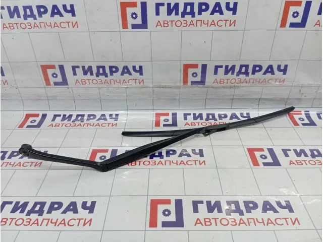 Поводок стеклоочистителя (Поводок дворника) передний левый Toyota Camry (XV50) 8522106170