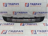 Решетка в бампер центральная Toyota Camry (XV50) 5311233120