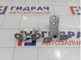 Петли двери передней правой Toyota Camry (XV50)