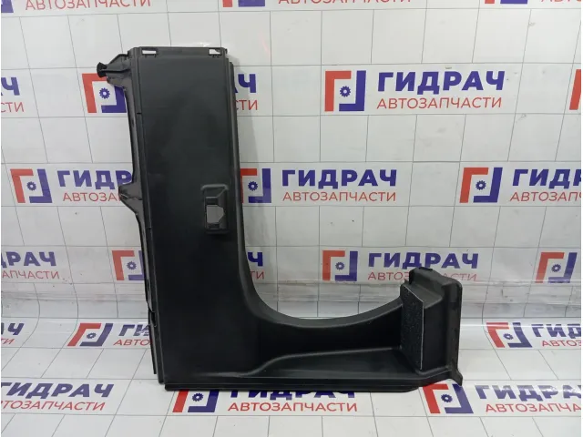 Обшивка багажника правая Toyota Camry (XV50) 6427133070