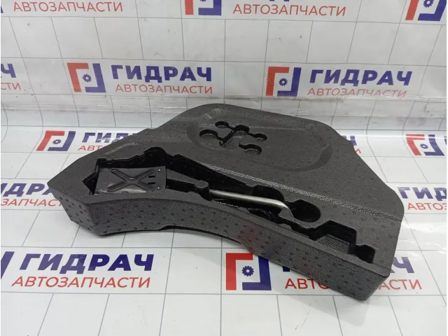 Ящик для инструментов правый Toyota Camry (XV50) 6477306200