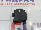 Моторчик заслонки отопителя (печки) Toyota Camry (XV50) 8710633270