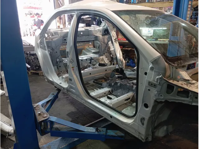 Порог со стойкой правый Toyota Camry (XV50)