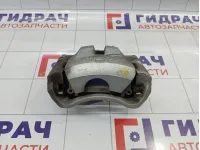 Суппорт тормозной передний левый Toyota Camry (XV50) 4775033361