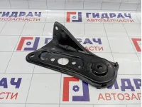 Кронштейн балки передний правый Toyota Camry (XV50) 5103533030