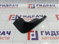 Брызговик передний правый Toyota Camry (XV50)