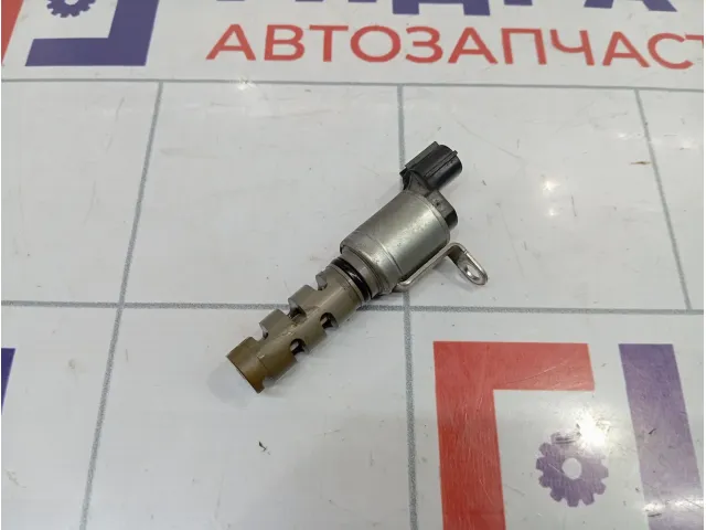 Клапан электромагнитный изменения фаз грм Toyota Camry (XV50) 153300T030