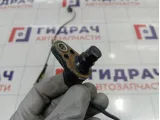 Датчик ABS передний правый Toyota Camry (XV50) 8954233100